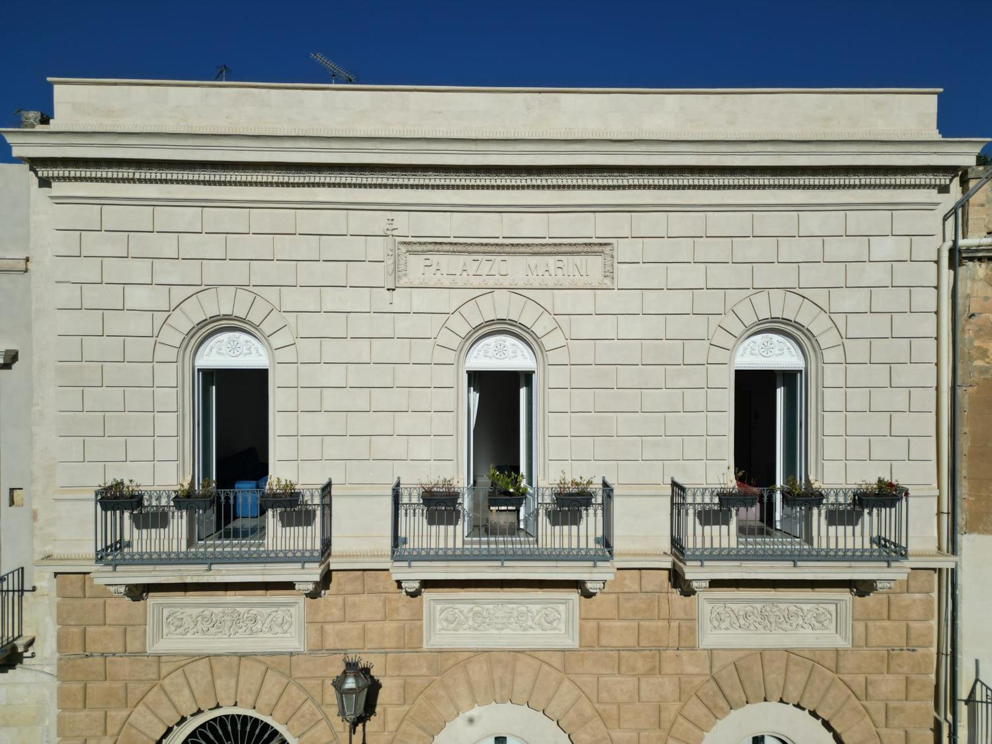 Palazzo Marini B&B Di Charme Лечче Екстер'єр фото